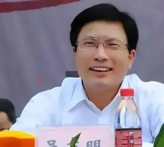 图片[4]-省政府副秘书长的爱性日记写到136页……-历史政治论坛-历史-寻找资源网