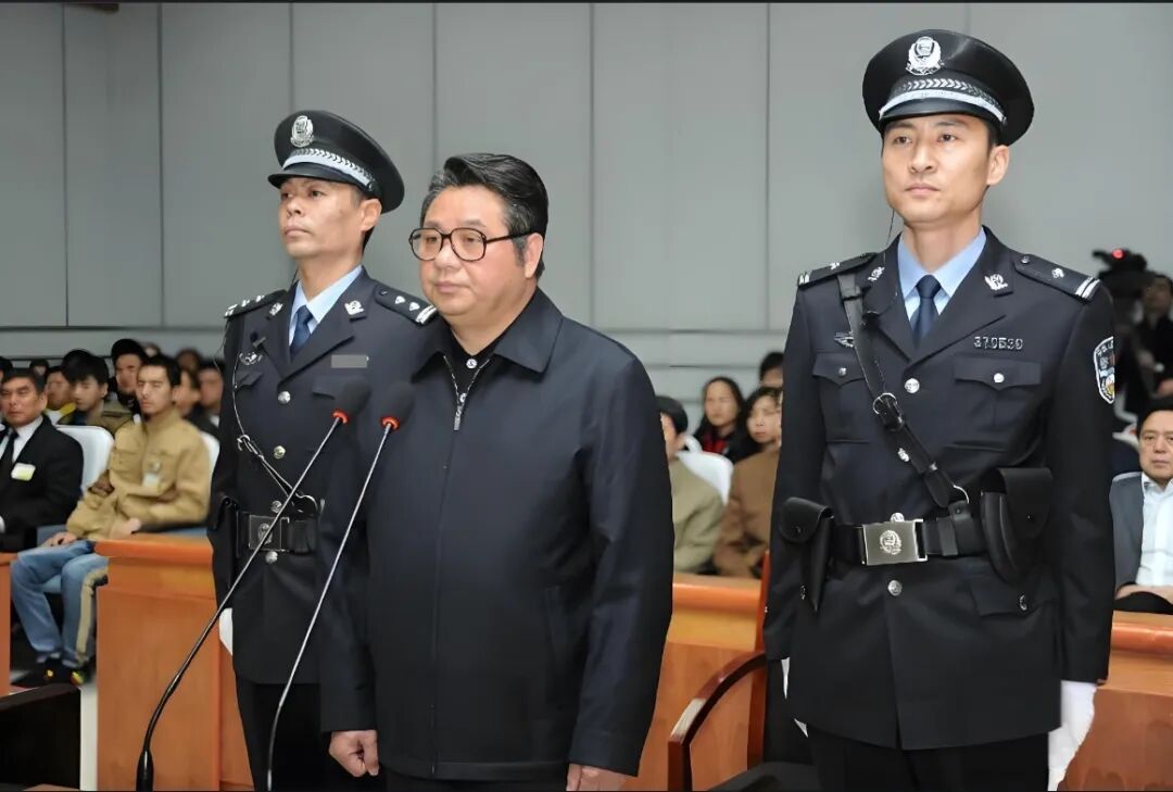 图片[3]-倪副省长的仕途往事：道德败坏，酷爱玉石，在各种举报中步步高升-寻找资源网