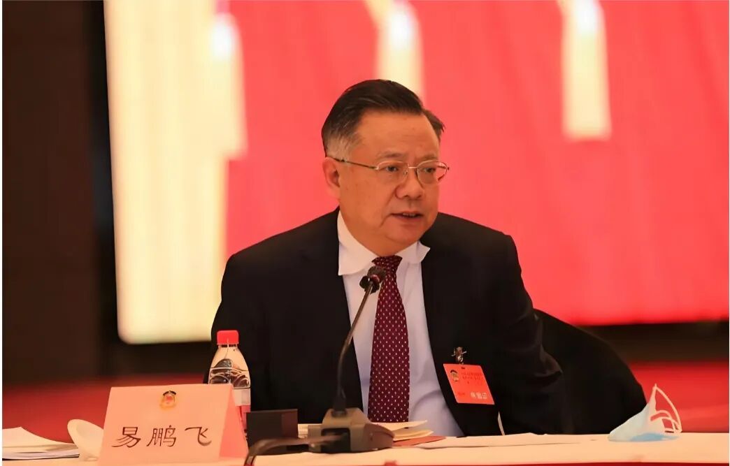 易鹏飞的仕途往事：沉迷打牌、打麻将，大搞家族式腐败，贪图享乐，贪财好色-寻找资源网