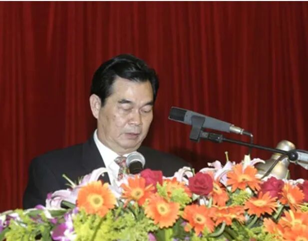 晚节不保的赖益成：退休后与情妇生下两个孩子，因口角杀死情妇后自首-寻找资源网