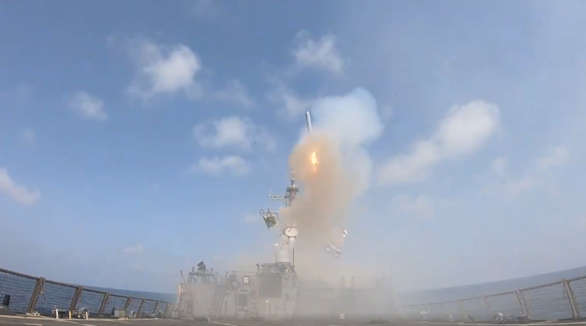 图片[1]-从前那个少年 | 铁汉内贾德——铁匠铺里走出的平民总统-寻找资源网